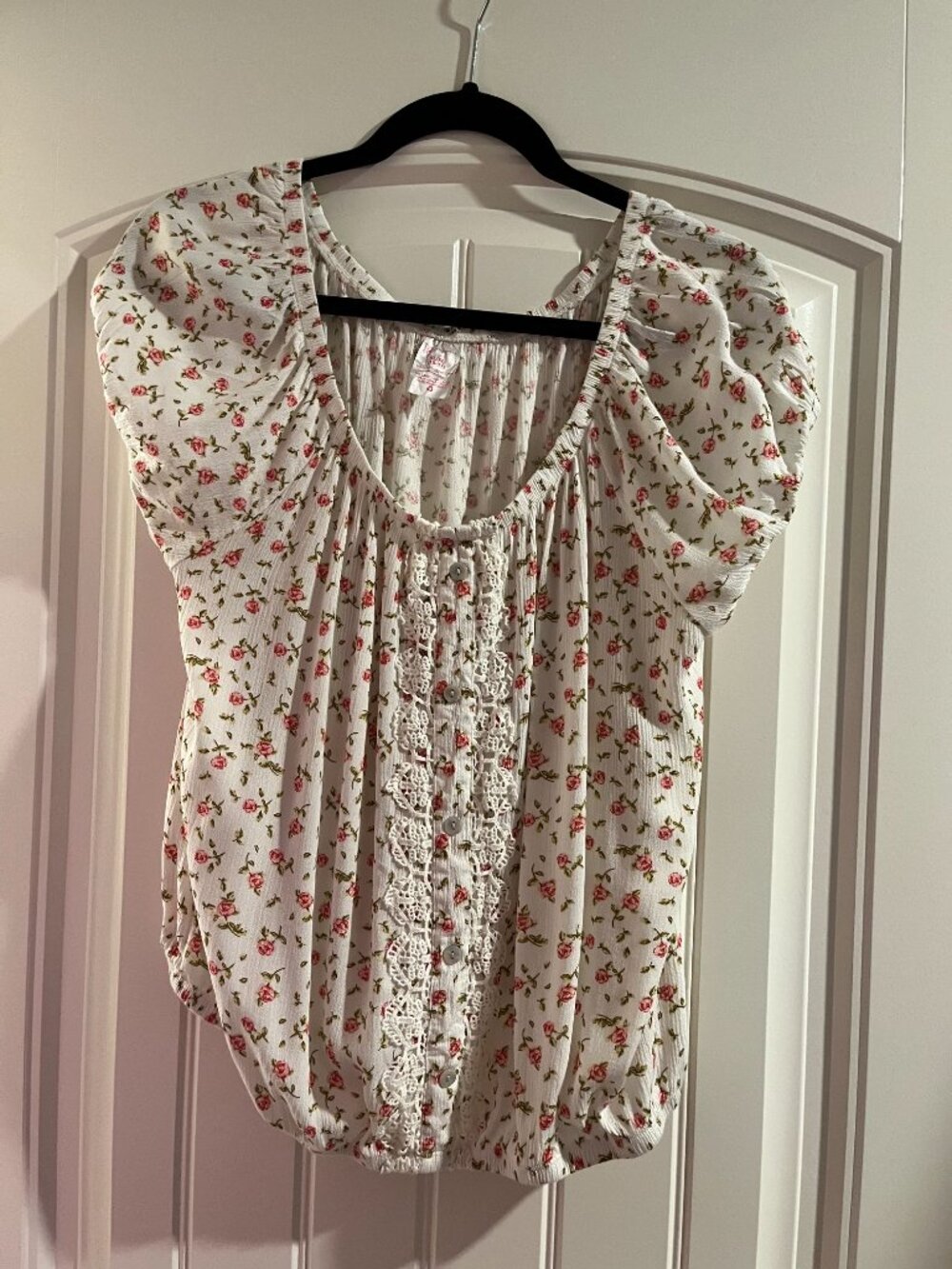 Vintage blouse with small flowers NOBO sz. XL/XG (15-17) Junior